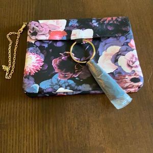 Wristlet purse/bag